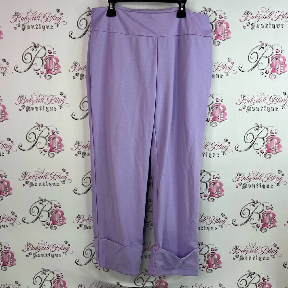 Up! Capri pants purple lilac pastel Chic Lavender Cropped Pants
